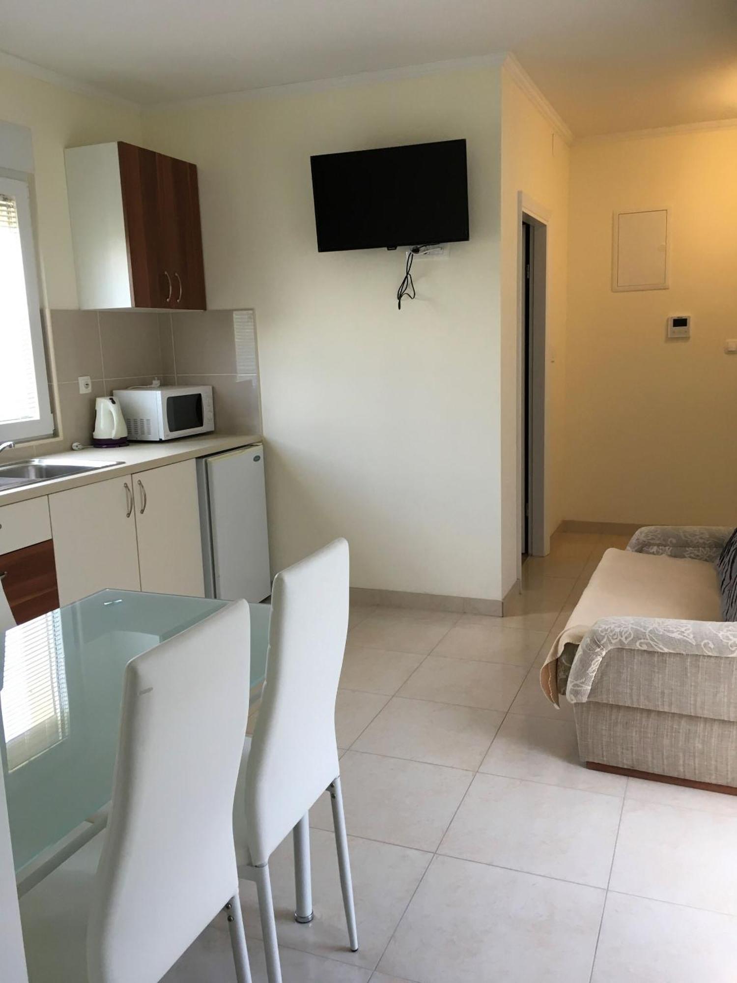 Apartments Lipovica Sukošan 外观 照片